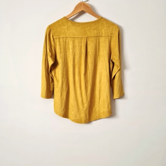 Yellow vibe top in suede - Picture 2 of 4